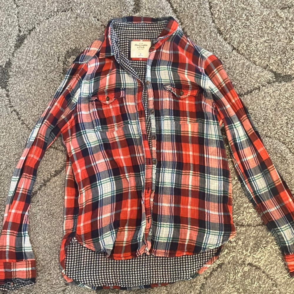 Abercrombie & Fitch Red and Blue Casual Button Down Shirt